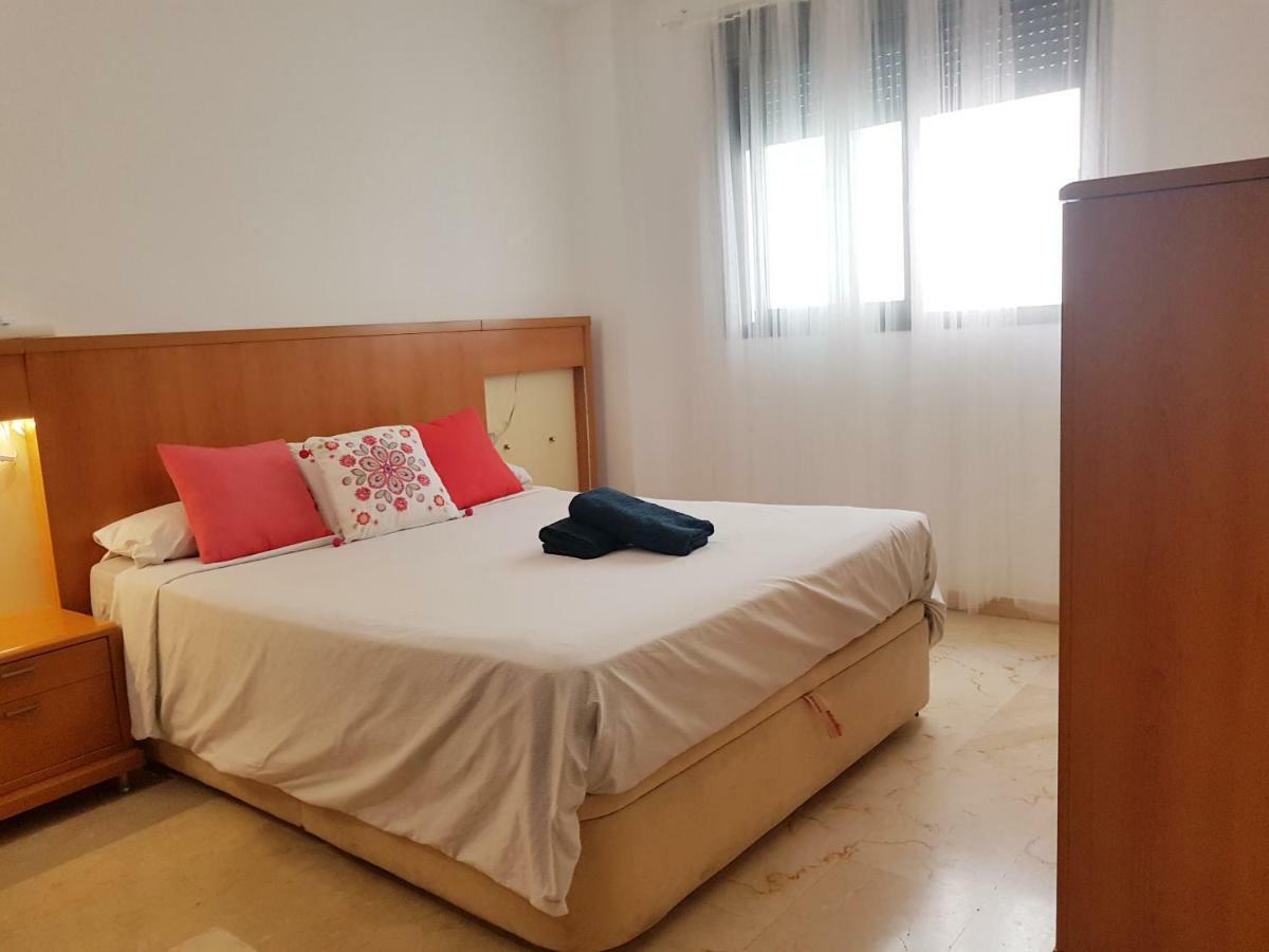 Bel Appartement Au Centre Ville Et De La Plage Ceuta Exteriör bild